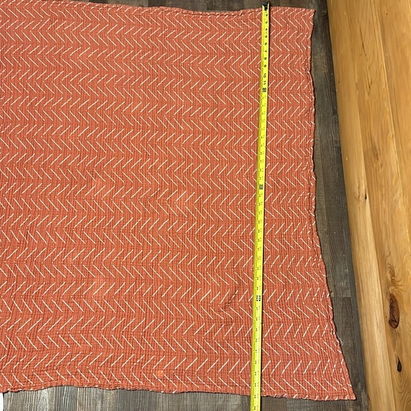 Itzy Ritzty Multitasking Breastfeeding Nursing Swaddling blanket‎ infant newborn - Picture 4 of 9